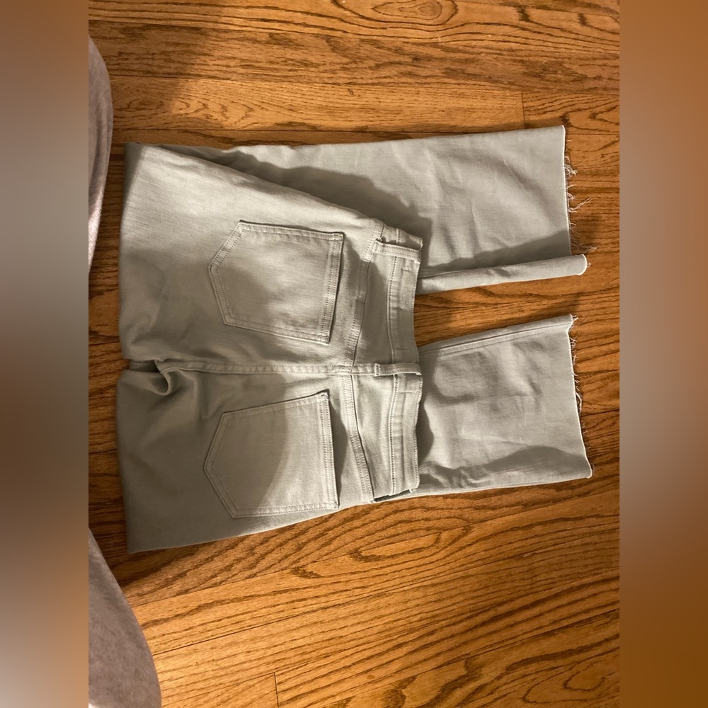 Jeans - Picture 2 of 3